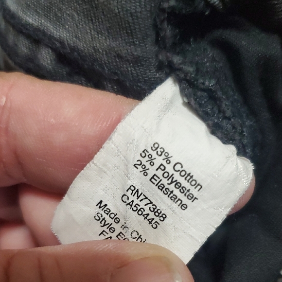 Madewell Black Straight Leg Jeans with Frayed Hem - Picture 7 of 8